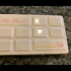 Too Faced White Chocolate Chip Pallette